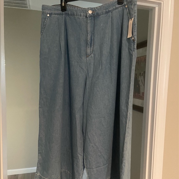 NWT Pilcro wide leg pants, size XL - Picture 2 of 4